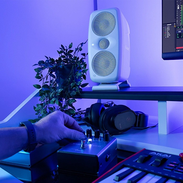 ik-multimedia-iloud-mtm-mkii-beyaz-referans-monitor-asimetrik-e-ticaret-gorsel2